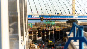 Ponts d'infrastructure avec méthodes de construction avancés