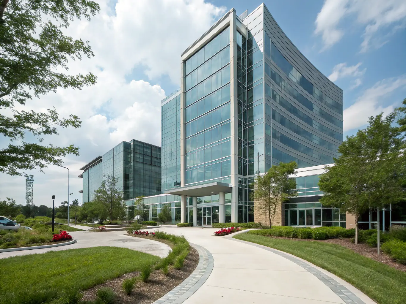 A newly constructed commercial building by Proobra.es, highlighting modern design and functionality.